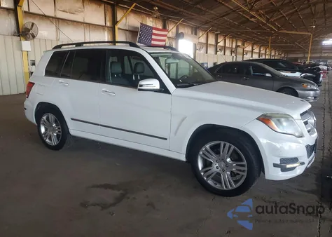 2015 Mercedes-Benz Glk 350 z USA, uszkodzony, nr VIN WDCGG5HB2FG388968